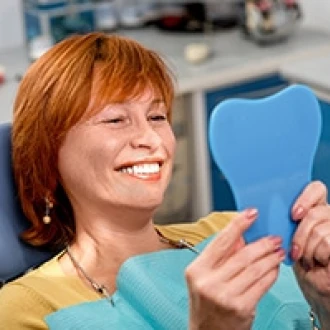 Implantul dentar – si puteti zambi din nou