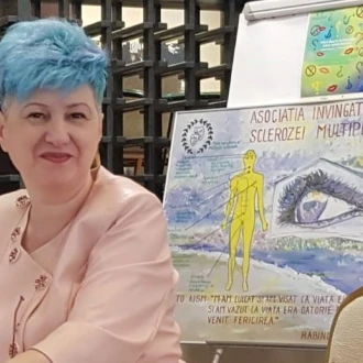 Scleroza Multiplă nu te întreabă vârsta – diagnostic și provocări în România, cu Simona Carolina Tănase