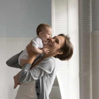 Durerea de spate postpartum – cauze și recomandări