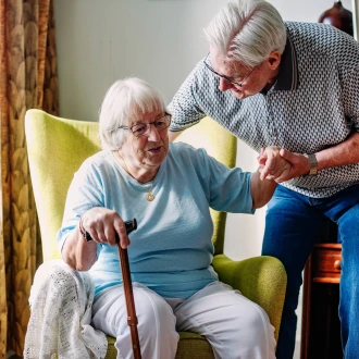 Căderile la vârstnici